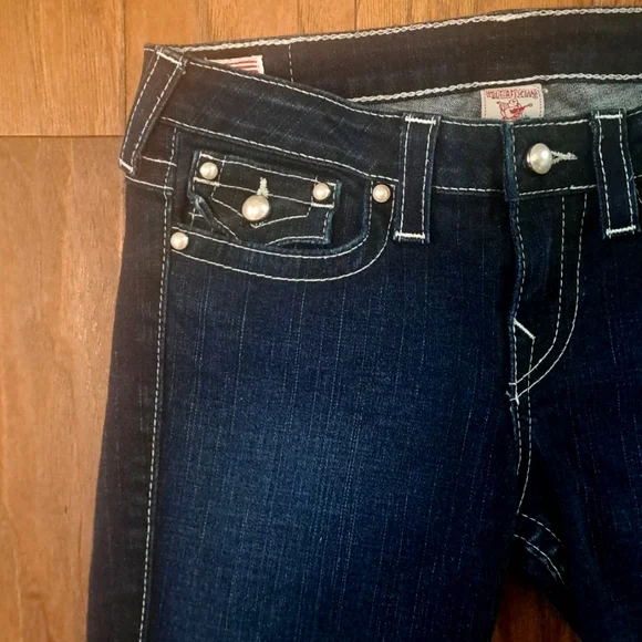 True Religion Bootcut Jeans dark wash - Picture 3 of 14